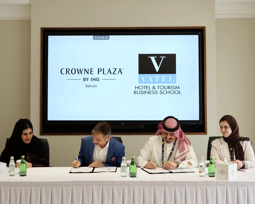 "فاتيل البحرين" وفندق كراون بلازا البحرين يعززان الشراكة لتأهيل الجيل القادم من قادة الضيافة