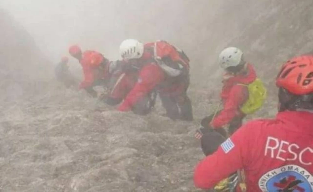 مصرع 4 متسلقين بانهيار جليدي في اليونان