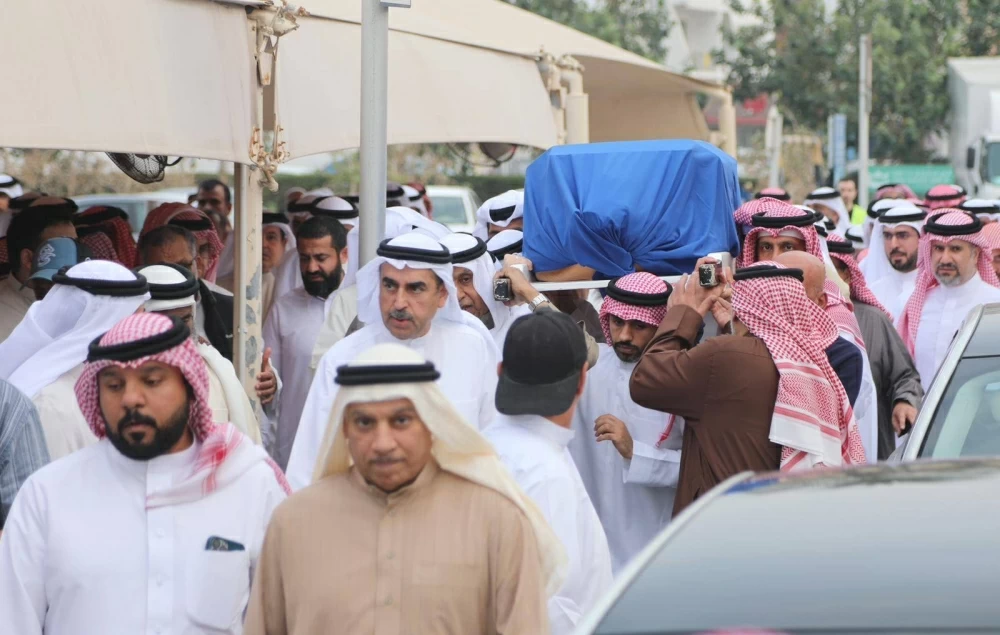 تشييع حرم اللواء محمد بن محمد بن دينه إلى مثواها الأخير 