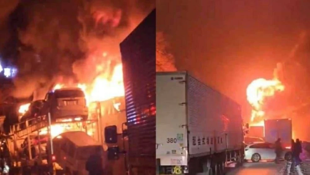 حريق هائل بعد تصادم مروع بين 50 سيارة في اليابان