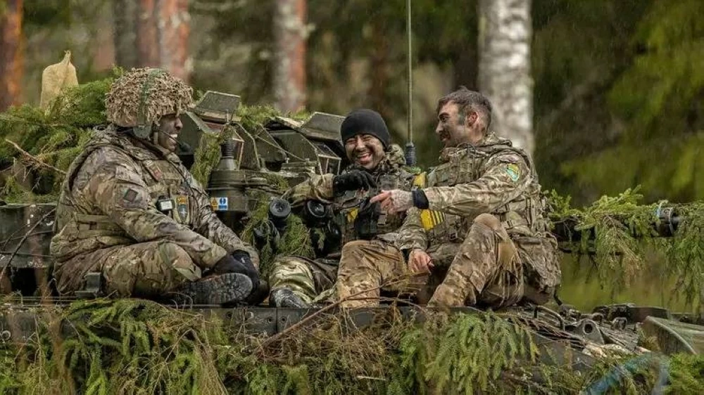 برنامج في بريطانيا لجذب الشباب إلى التجنيد.. أوروبا تتأهب للحرب