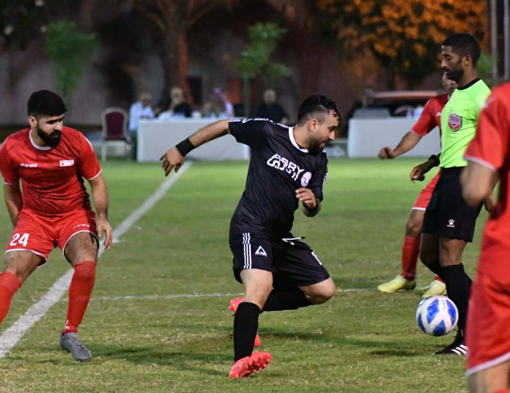 مواجهة الأنطلاقة بين الكهرماء وخليل المؤيد في دوري الشركات الكروي