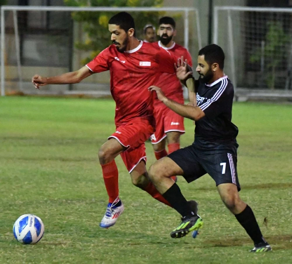 مواجهة الأنطلاقة بين الكهرماء وخليل المؤيد في دوري الشركات الكروي