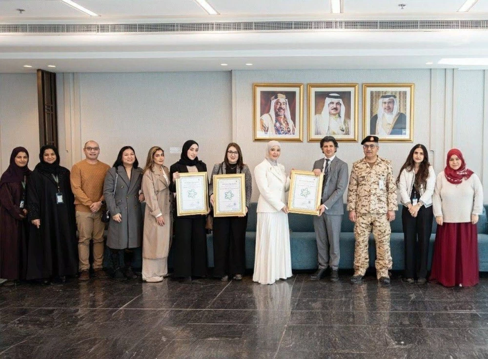 «المهن الصحية» تكرّم مركز كاريزما الطبي لاعتماد فروعه بدرجة البلاتينوم 