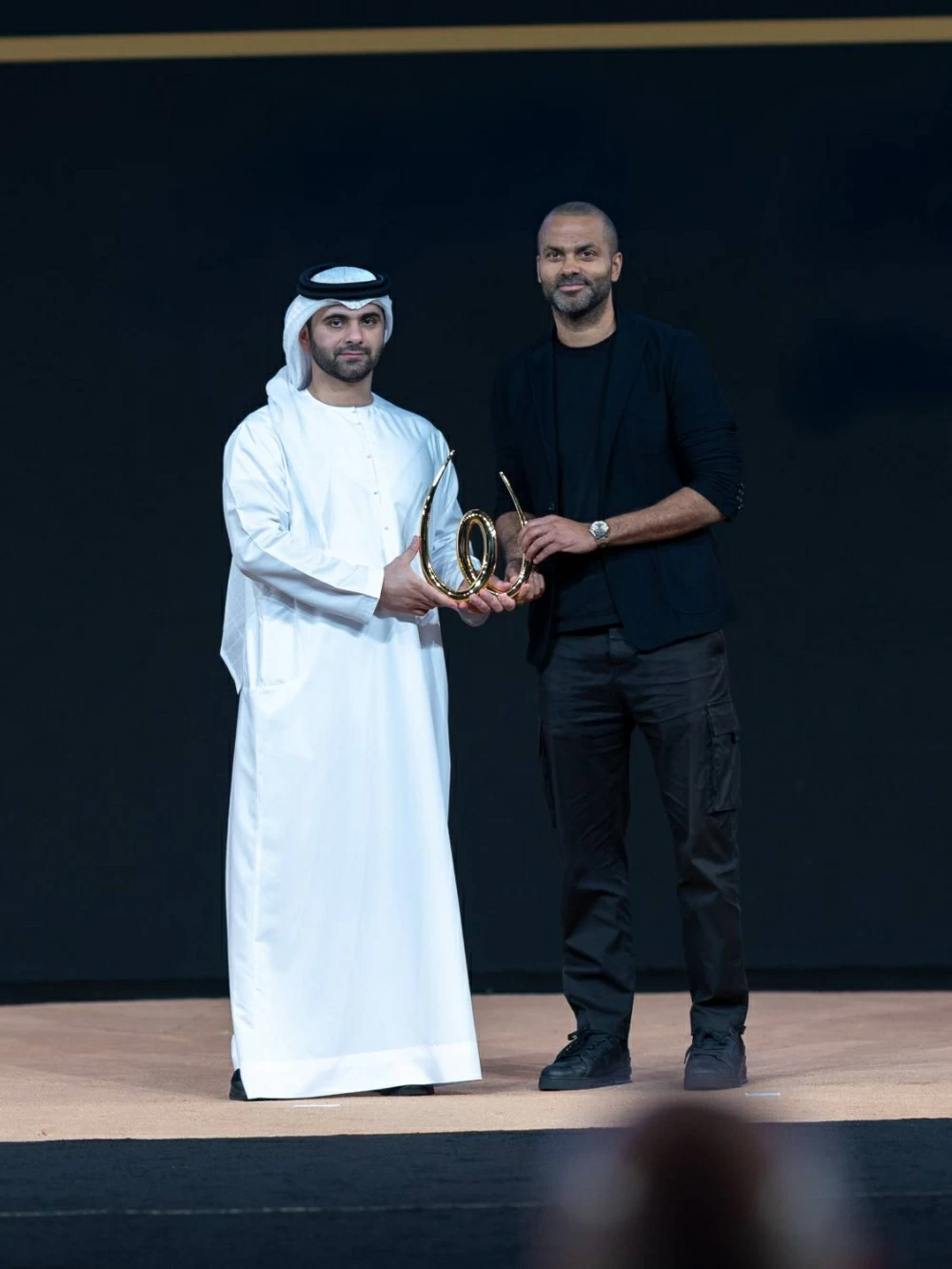 "القمة العالمية للرياضة" في دبي تكرّم الفائزين بجائزة محمد آل مكتوم للرياضة