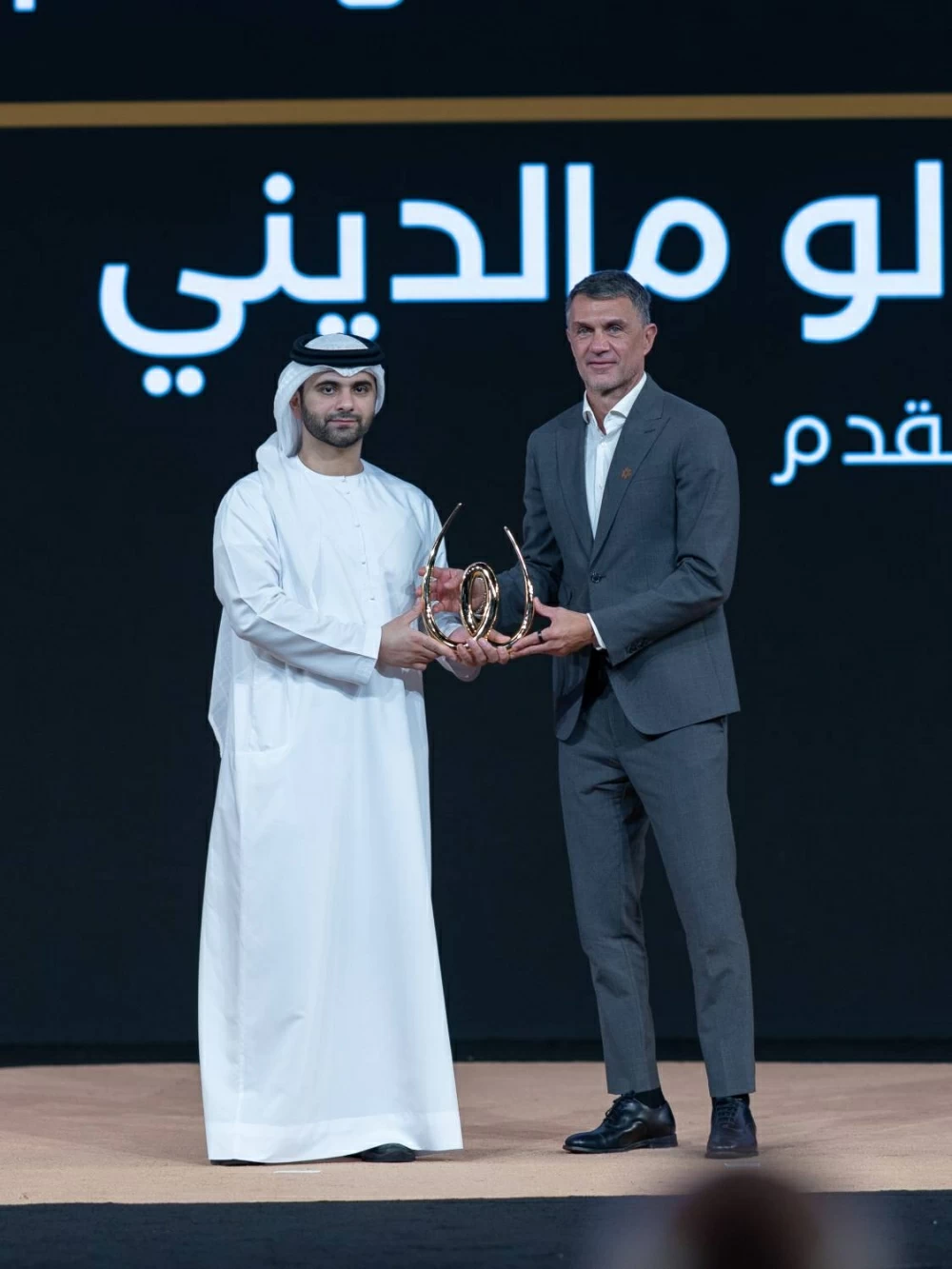 "القمة العالمية للرياضة" في دبي تكرّم الفائزين بجائزة محمد آل مكتوم للرياضة