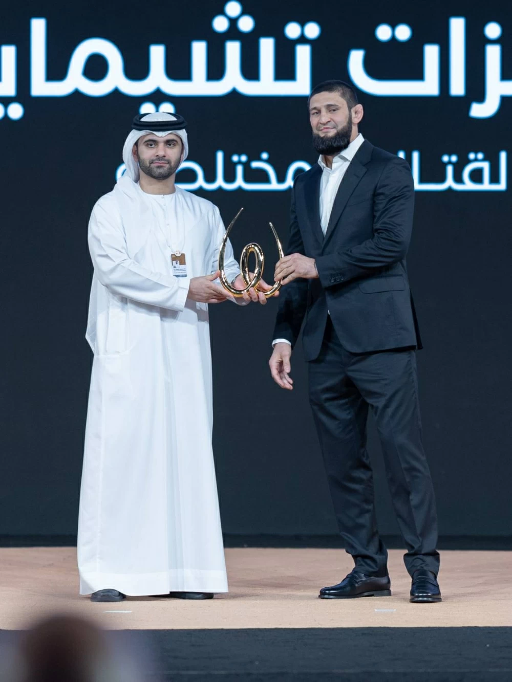 "القمة العالمية للرياضة" في دبي تكرّم الفائزين بجائزة محمد آل مكتوم للرياضة