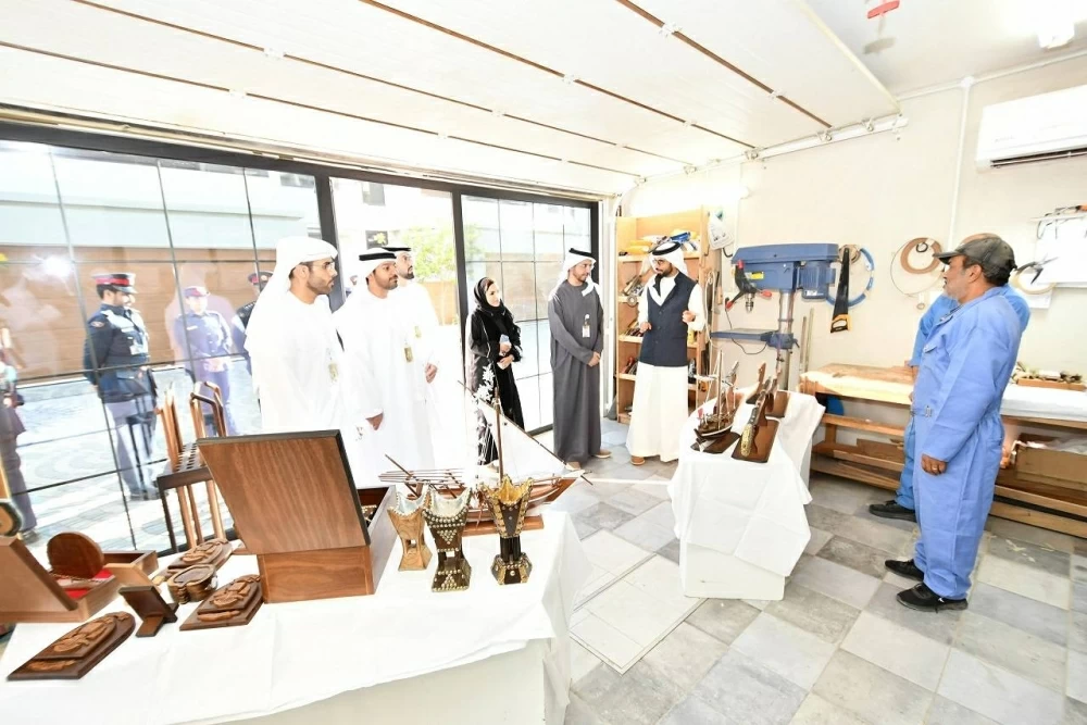 خالد بن راشد:  تعاون مستمر بين البحرين والإمارات بالمجالات الأمنية والإصلاحية