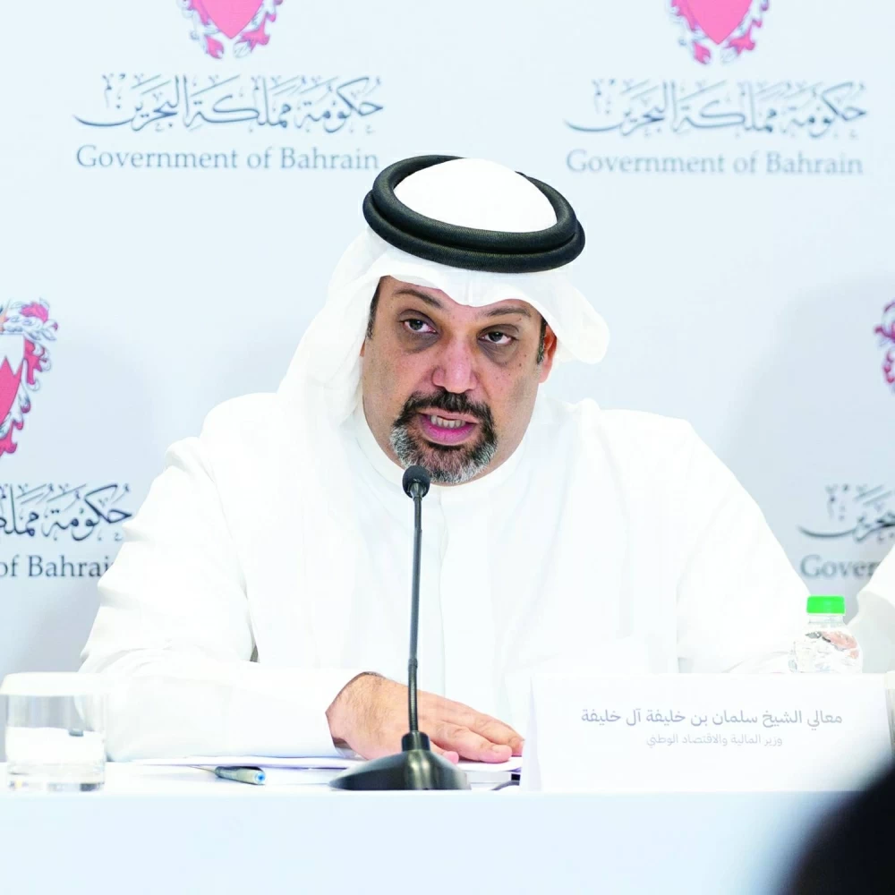 وزير المالية: خفض المصروفات الحكومية لن يمس الأجور والمشاريع 