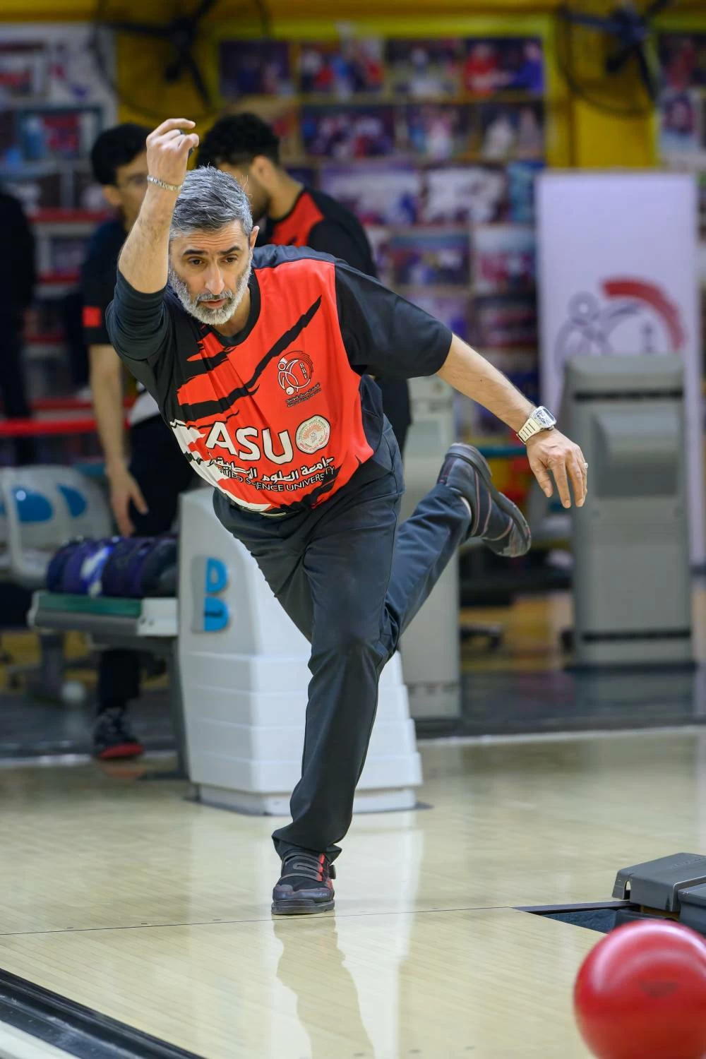 صراع الأرقام يشعل بطولة العيد الوطني للبولينج