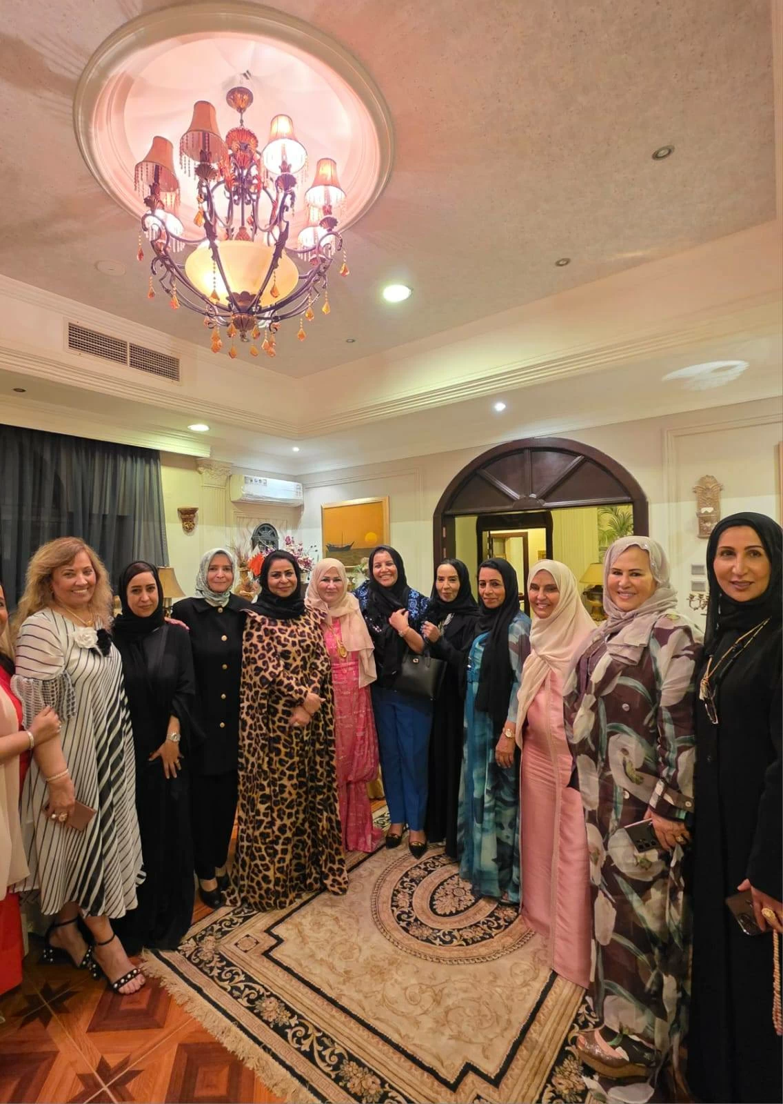 "مجلس الهالة" يستقبل رئيسة نادي الإمارات الدولي للأعمال