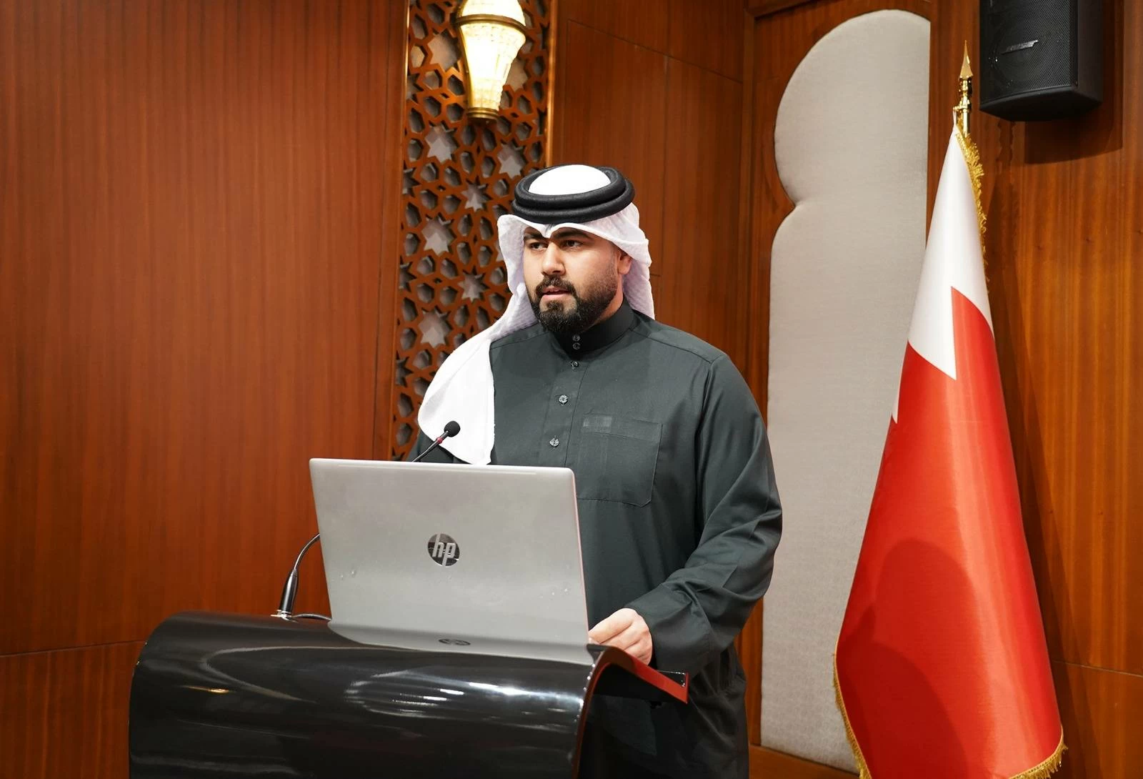 "السلامة والصحة المهنية" بأمانة النواب تنظم برنامجاً للتعريف بقوانين وتشريعات حماية البيئة وخطط حالات الطوارئ