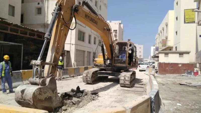 مشاريع الصرف الصحي في سترة.. بنية تحتية تتوسّع لخدمة الحاضر والمستقبل