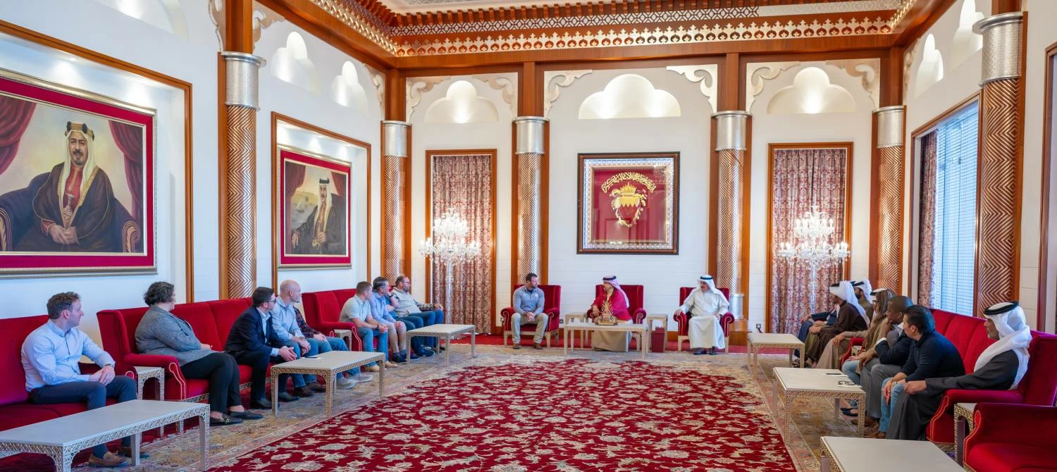 جلالة الملك المعظم يستقبل وفدًا من أعضاء الكونغرس الأمريكي