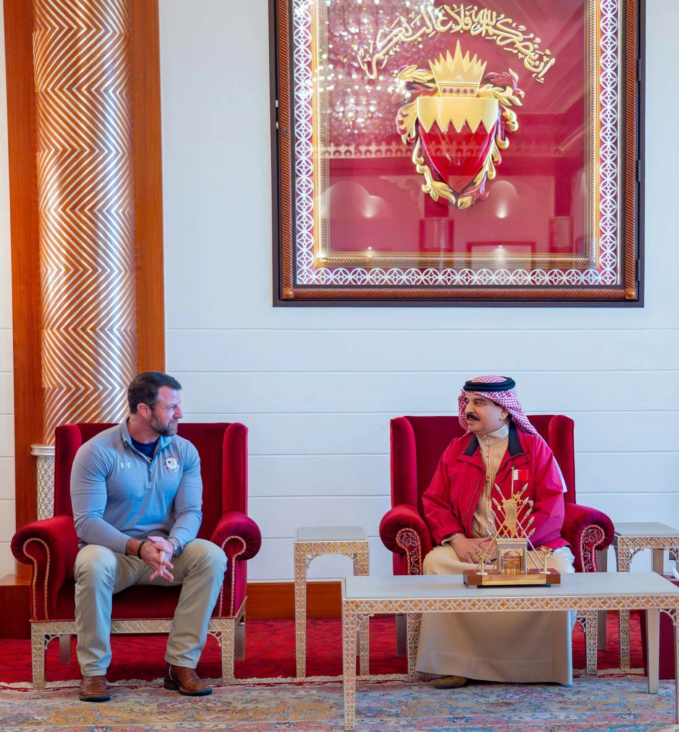 جلالة الملك المعظم يستقبل وفدًا من أعضاء الكونغرس الأمريكي