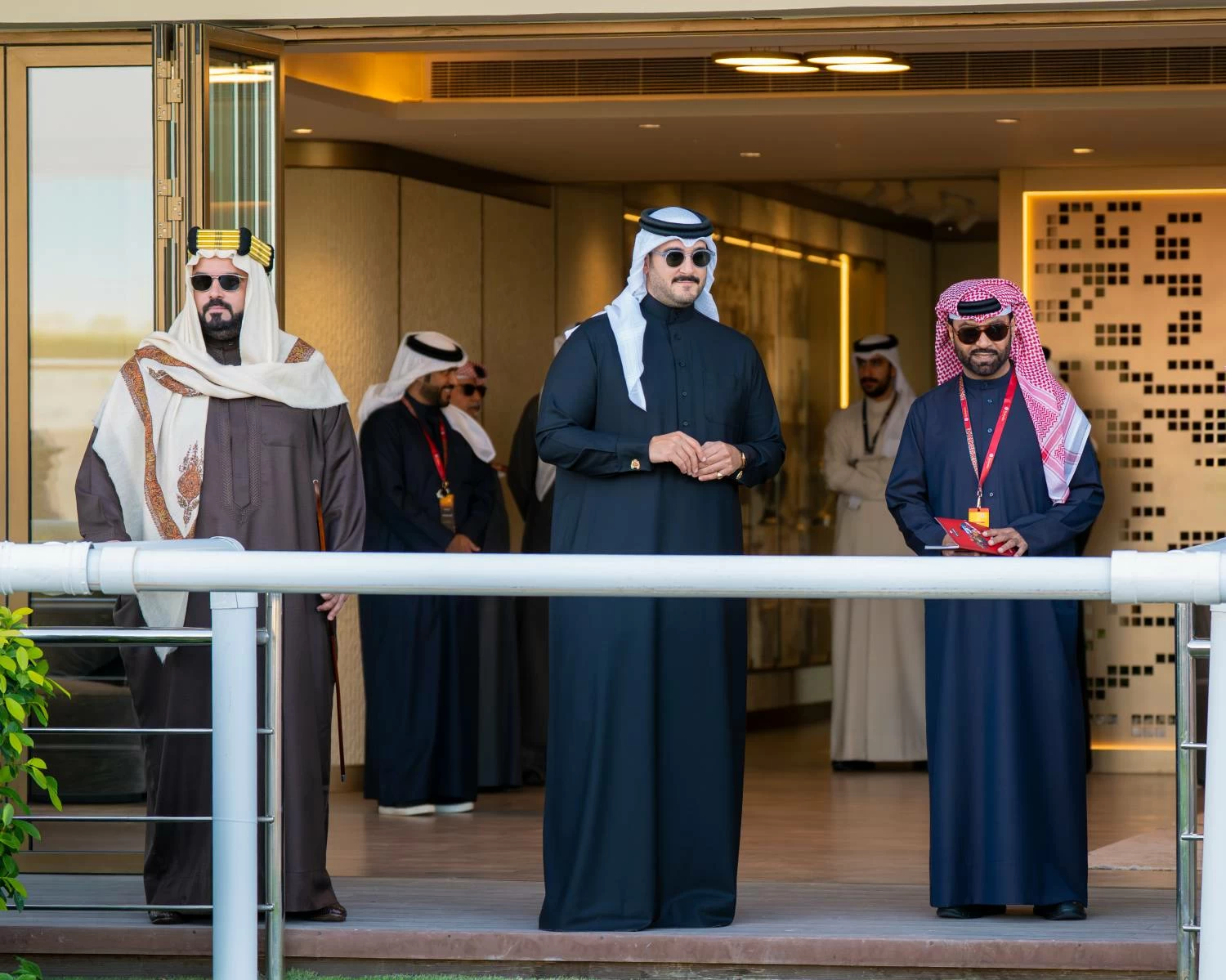 عيسى بن سلمان بن حمد يشهد الجولة الثانية لبطولة البحرين الدولية