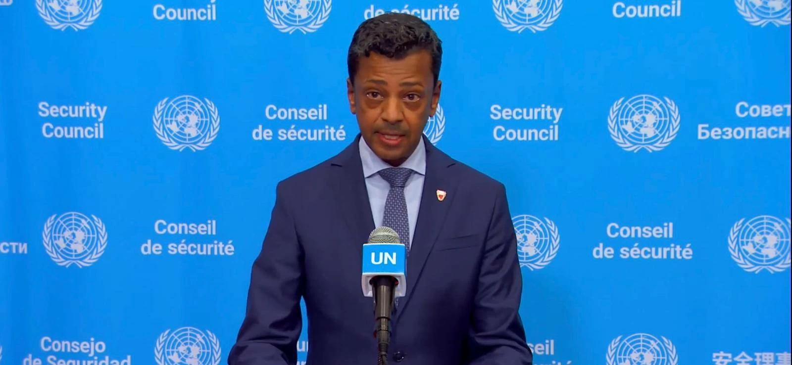 &nbsp;المندوب الدائم لدى الأمم المتحدة بنيويورك يشارك في مراسم رفع العلم بمجلس الأمن&nbsp;