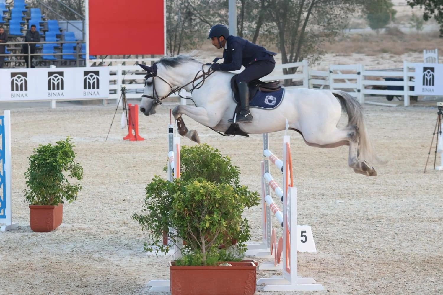 فريق "الداخلية" لقفز الحواجز يحقق المركز الأول في المسابقة الكبرى لبطولة الاتحاد الملكي