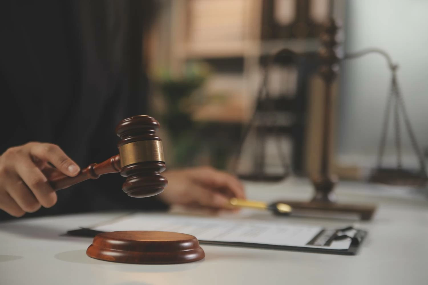 صاحبة شركة مقاولات تطلب تصفيتها والمحكمة ترفض لعدم تقديم أسباب جدية