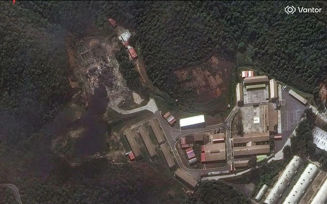 الأقمار الصناعية توثّق آثار الضربات الأمريكية على المقر الأخير لمادورو قبل اعتقاله (صور)