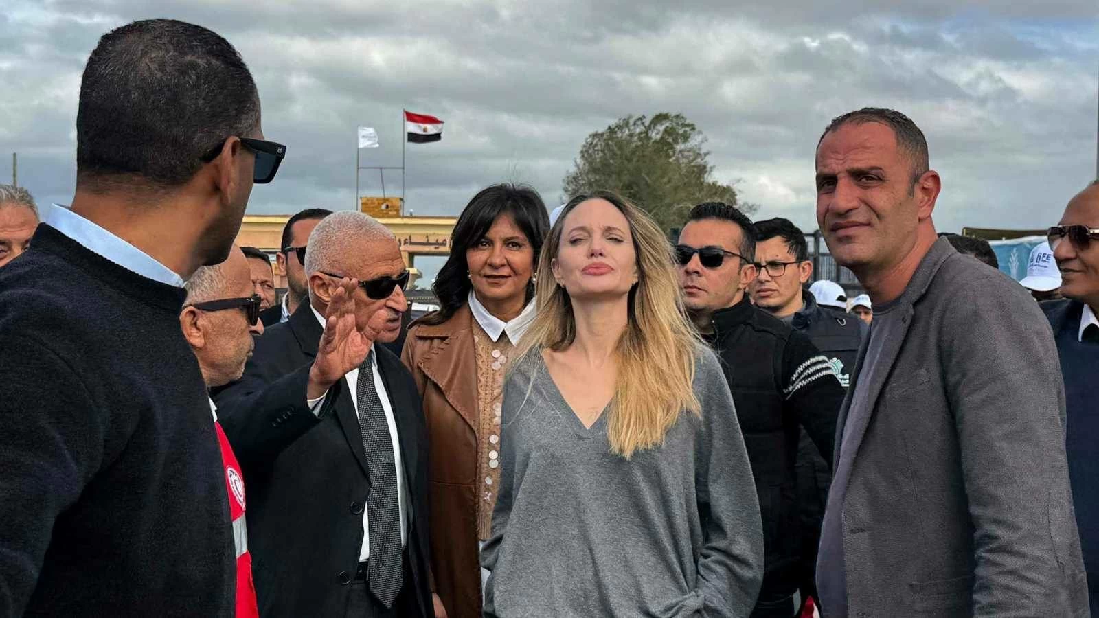 بعد سنوات طويلة.. أنجلينا جولي تستعد لترك الولايات المتحدة