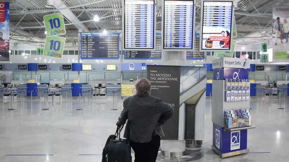 توقف جميع الرحلات الجوية في اليونان إثر مشاكل بالاتصالات
