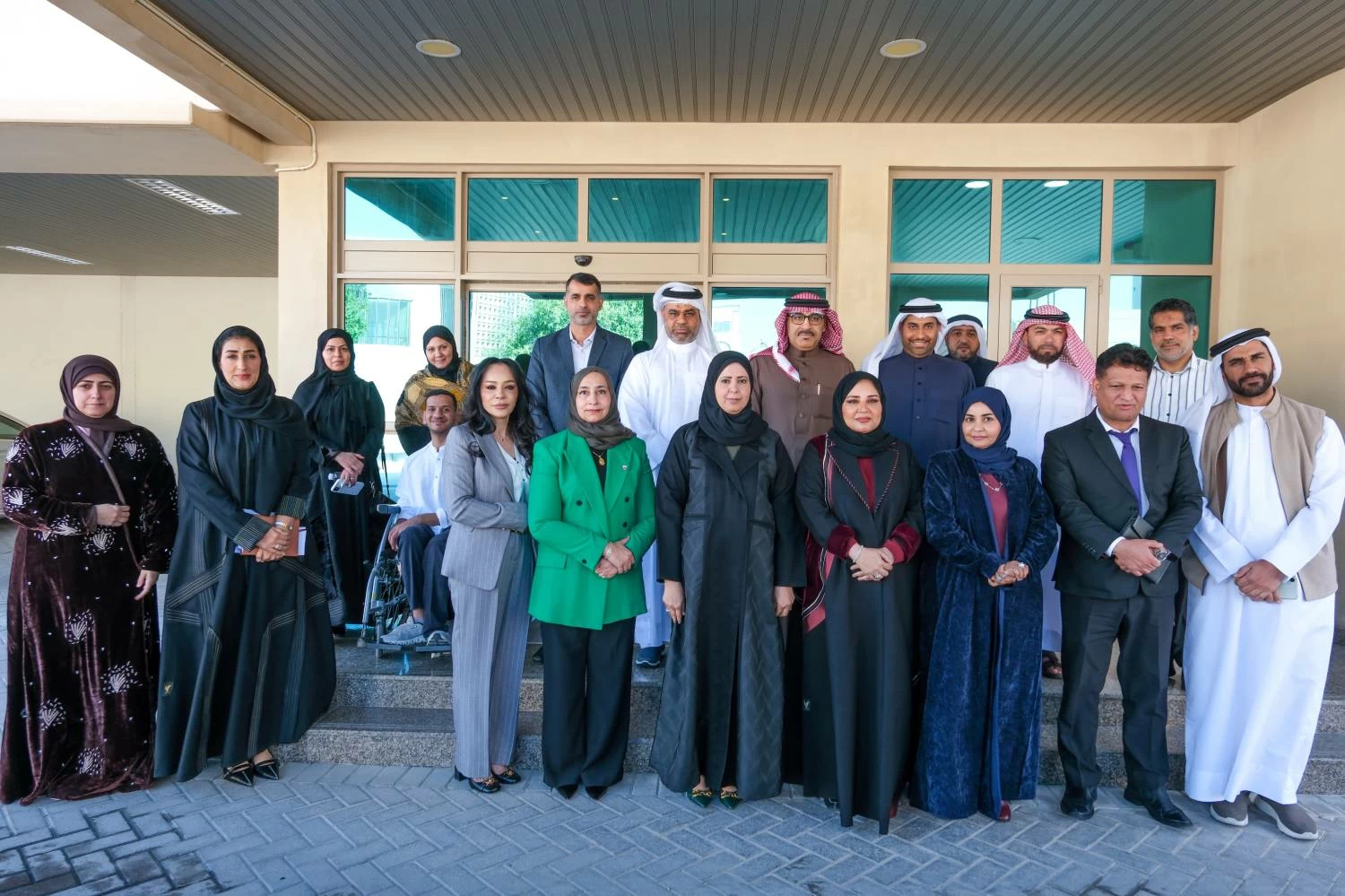 وزير التربية والتعليم يلتقي عدداً من أولياء أمور الطلبة من ذوي الهمم