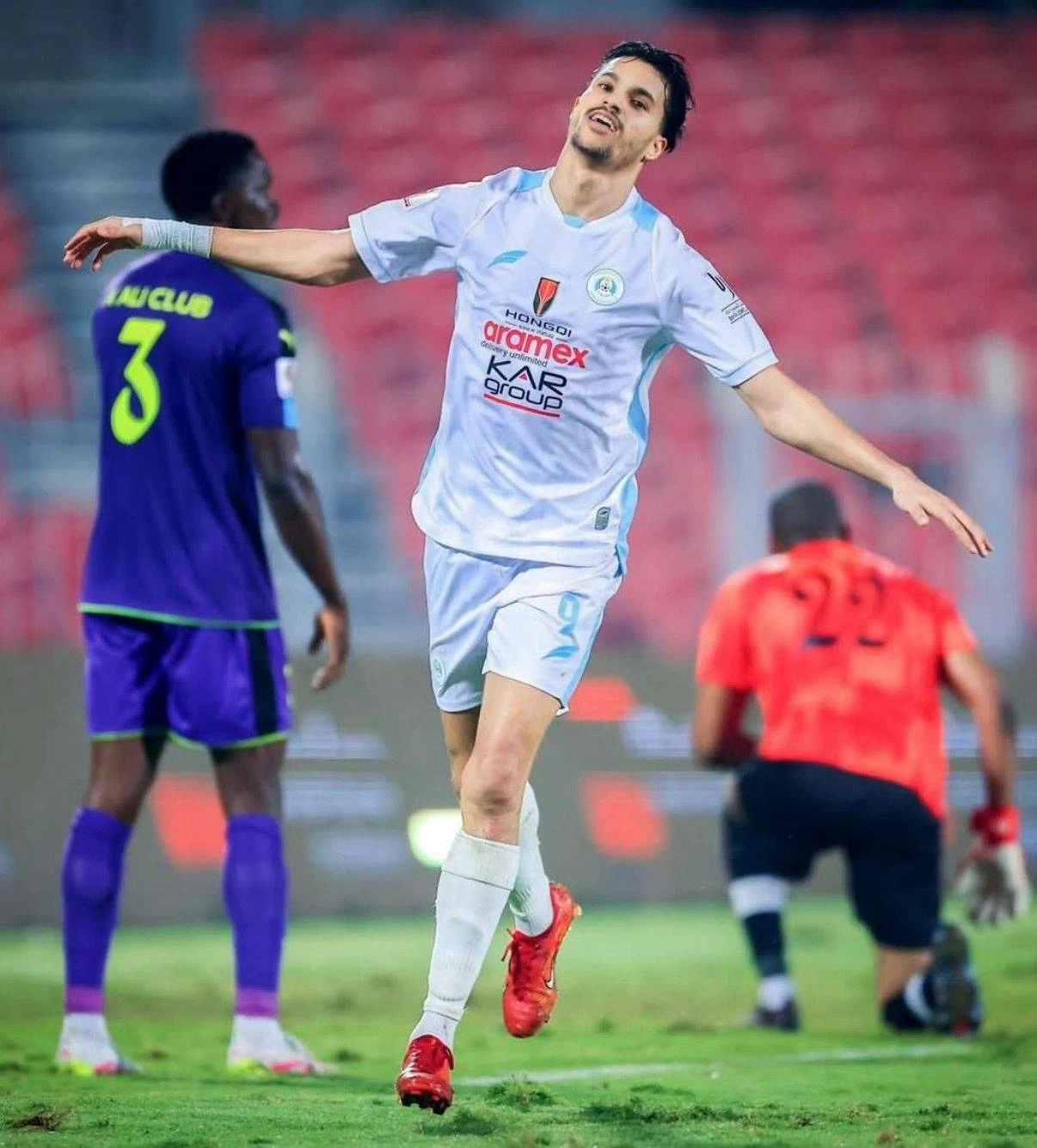 الرفاع يفك ارتباطه باللاعب إبراهيما تناديا