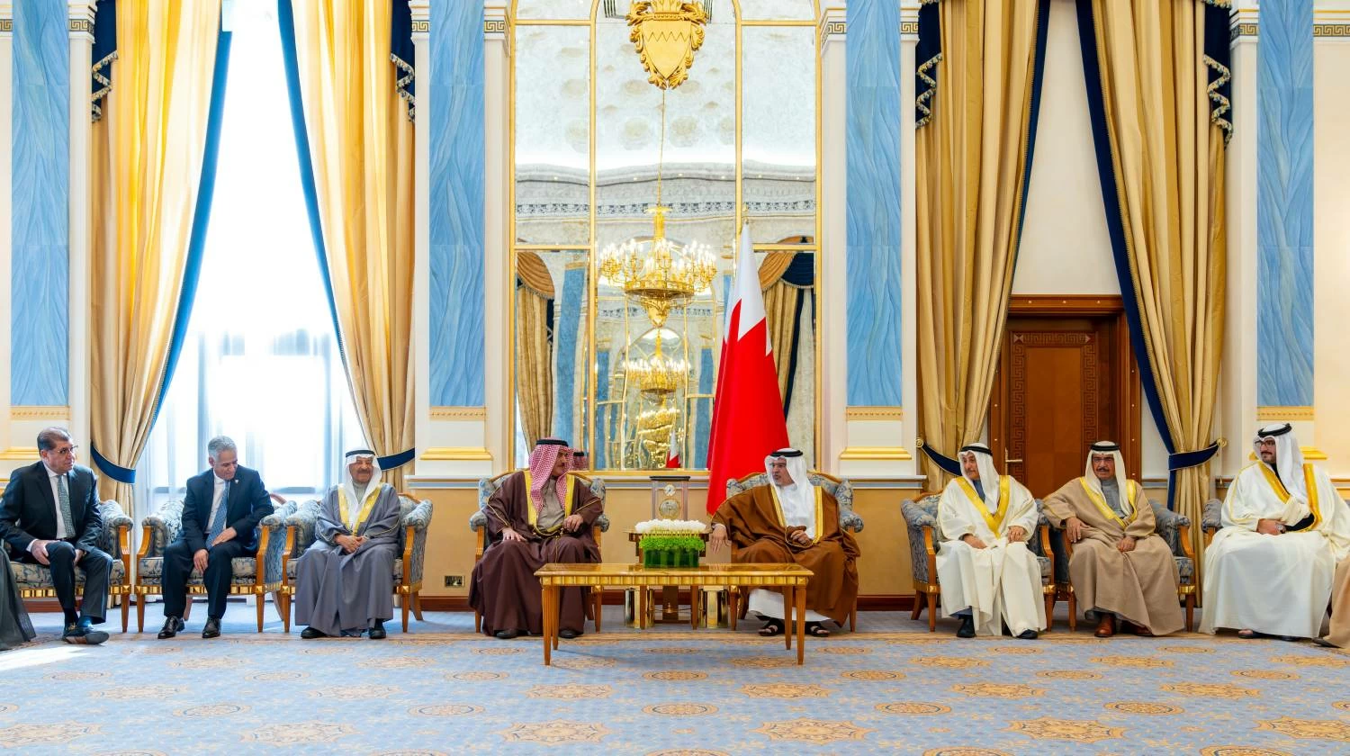 ولي العهد رئيس مجلس الوزراء: مواصلة الجهود والبرامج لخلق الفرص النوعية لأبناء مملكة البحرين في التمكين والتوظيف