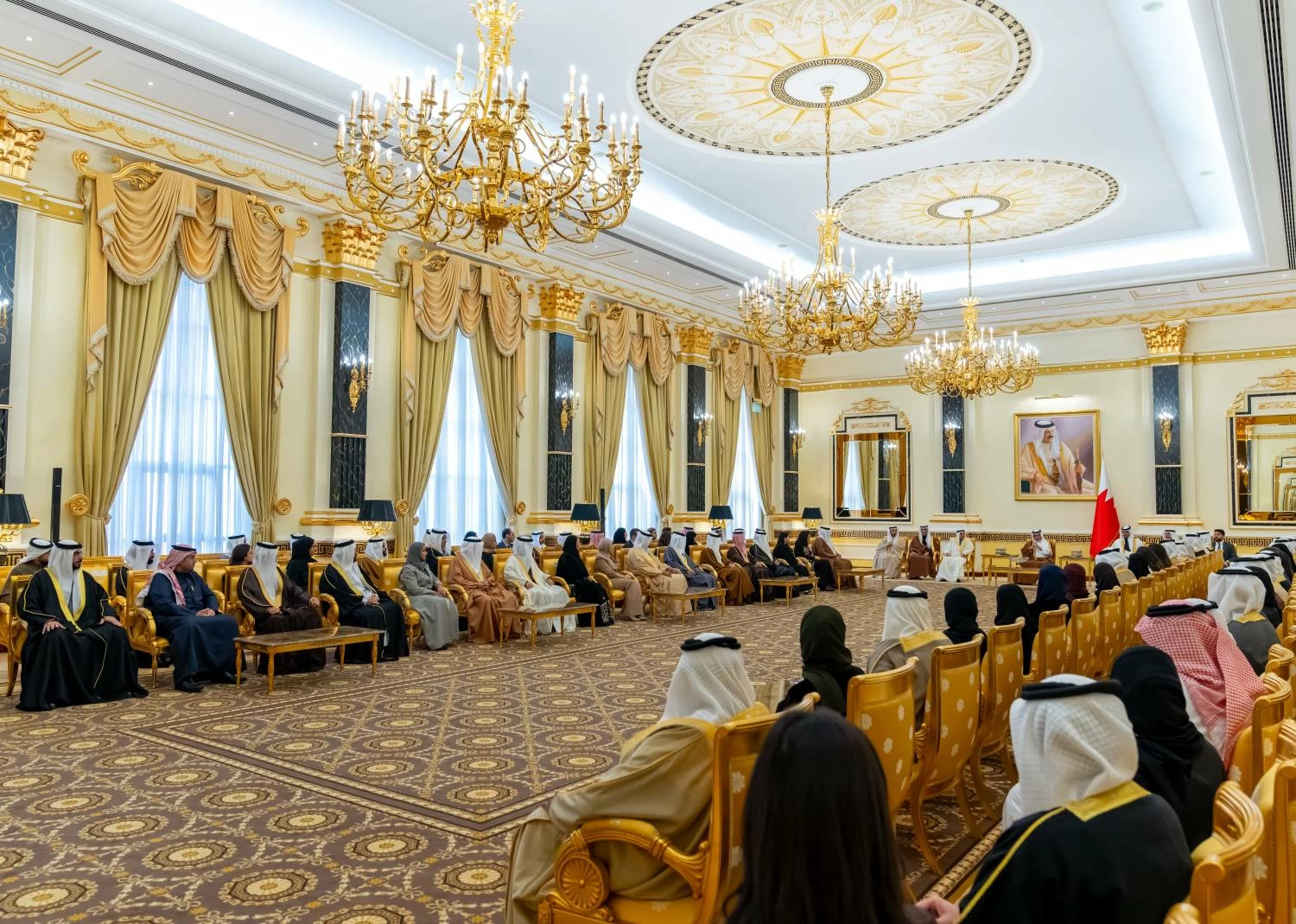 ولي العهد رئيس الوزراء: تطور البحرين في مختلف الميادين يعكس كفاءة الكوادر الوطنية