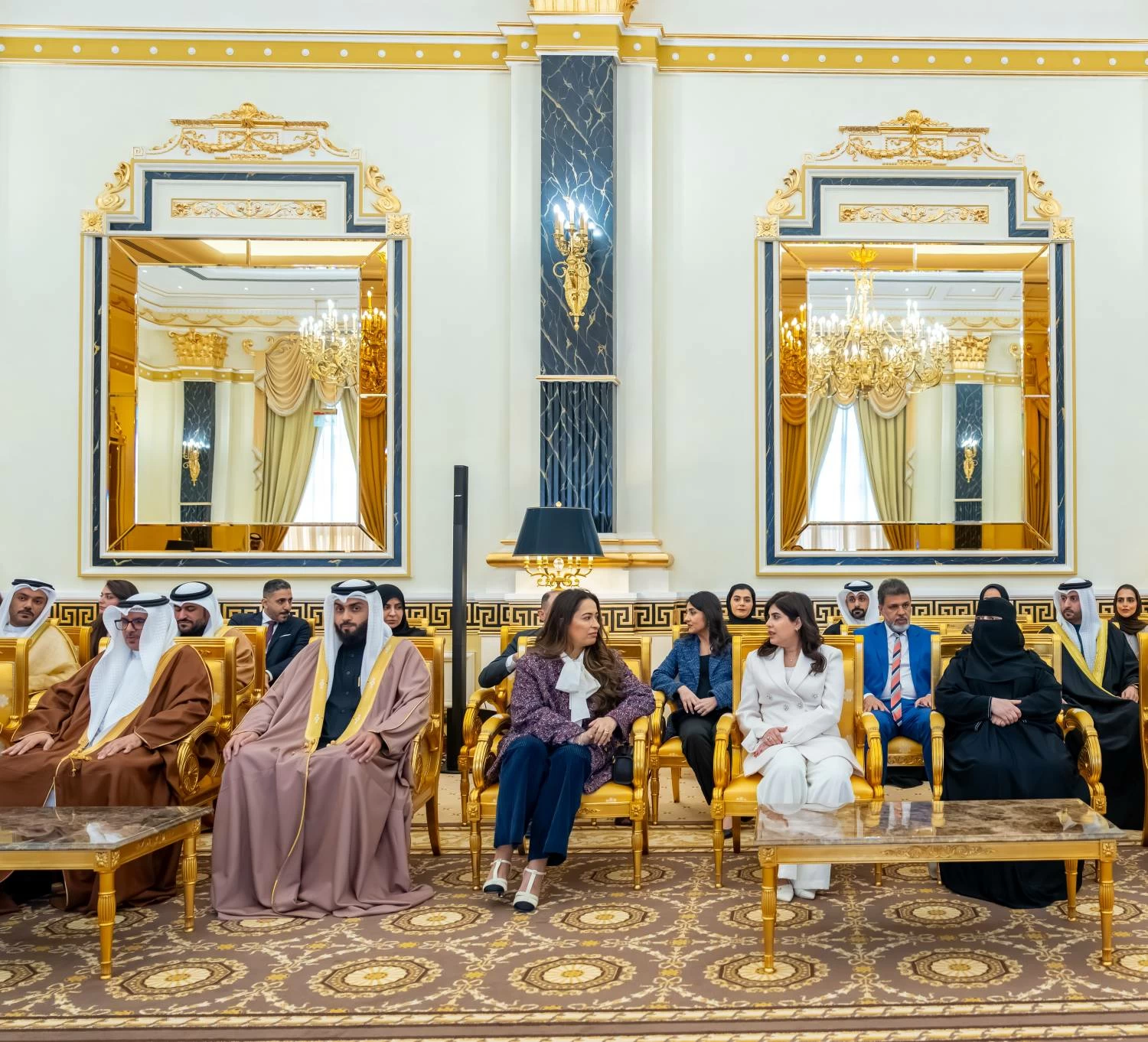 ولي العهد رئيس الوزراء: تطور البحرين في مختلف الميادين يعكس كفاءة الكوادر الوطنية