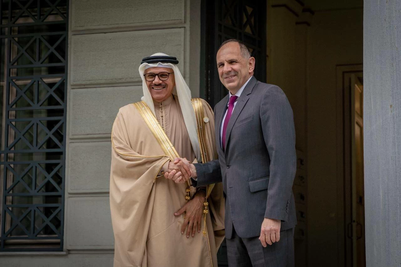 تنسيق بحريني يوناني خلال عضوية البلدين بمجلس الأمن في العام الحالي