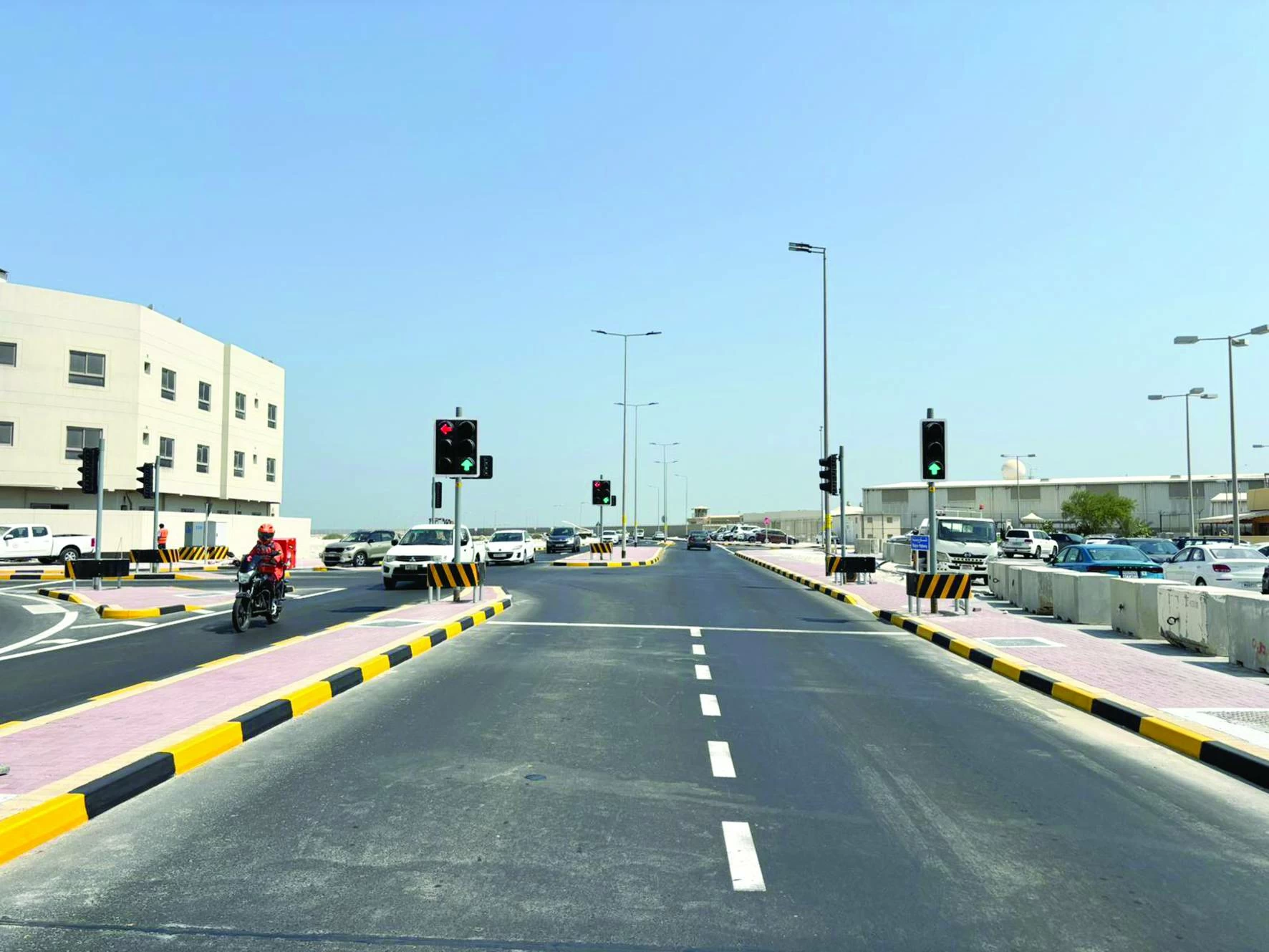 «الأشغال»: تجربة ميدانية قد تنتهي بإلغاء إشارة تقاطع «طريق 2651 - ريا» نهائياً 