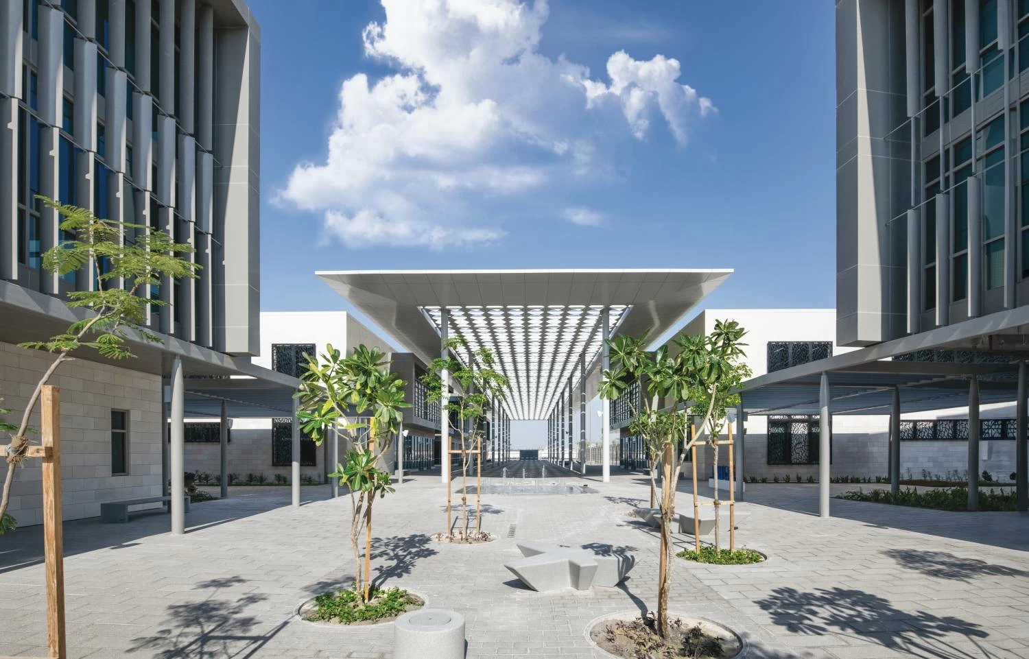 الجامعة الأمريكية بالبحرين تطرح برنامج الدكتوراه في إدارة الأعمال