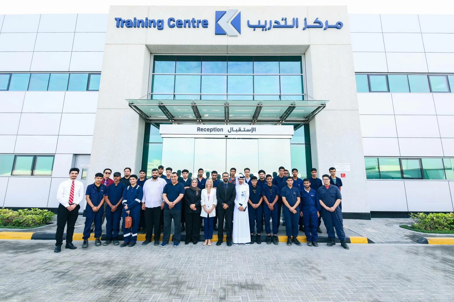 &laquo;إبراهيم خليل كانو&raquo; ترحّب بطلاب مدرسة الجابرية لاستكشاف المسارات المهنية والمهارات الفنية