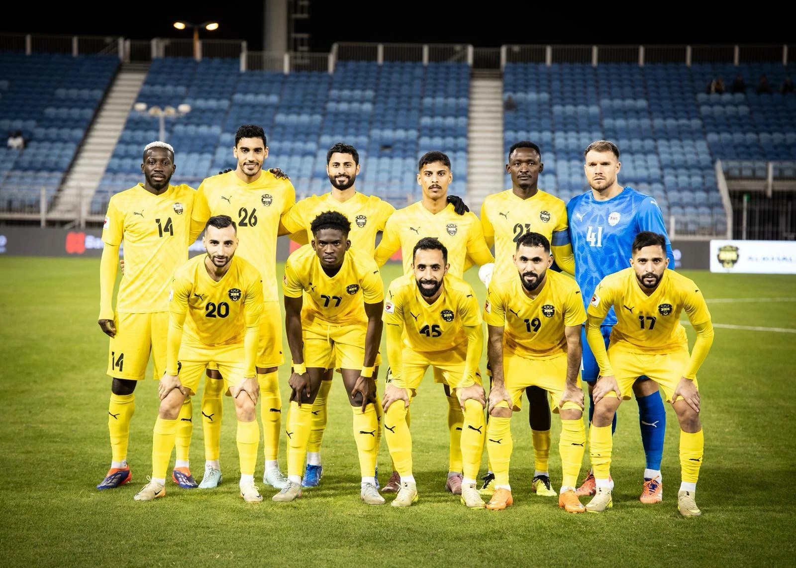 الخالدية المتصدر يواجه النجمة والرفاع يلاقي البحرين