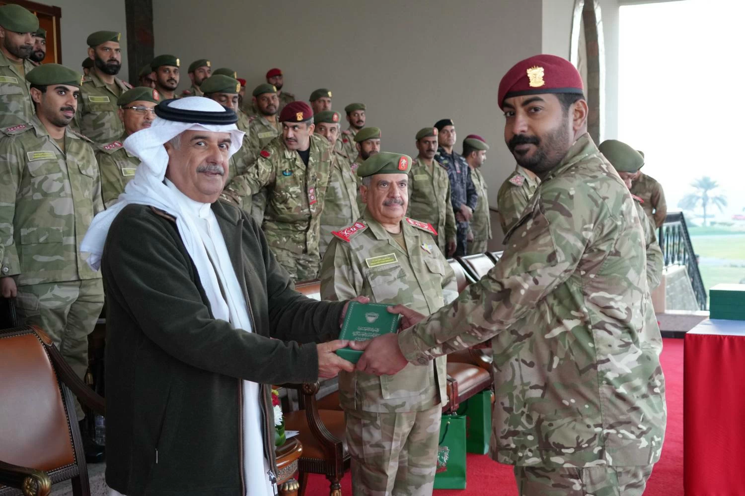 الملك القائد الأعلى للقوات المسلحة ينيب رئيس الحرس الوطني لحضور حفل الختام لبطولتي الرماية والمارثون العسكري