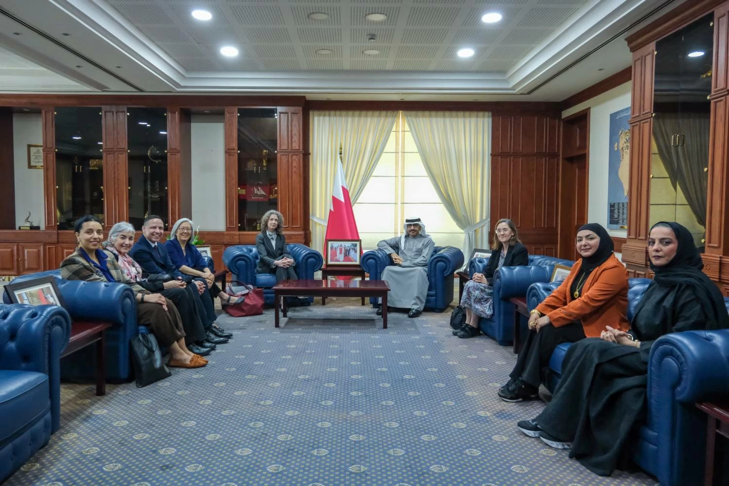 وزير التربية والتعليم يستقبل وفدًا من جامعة بوسطن الأمريكية