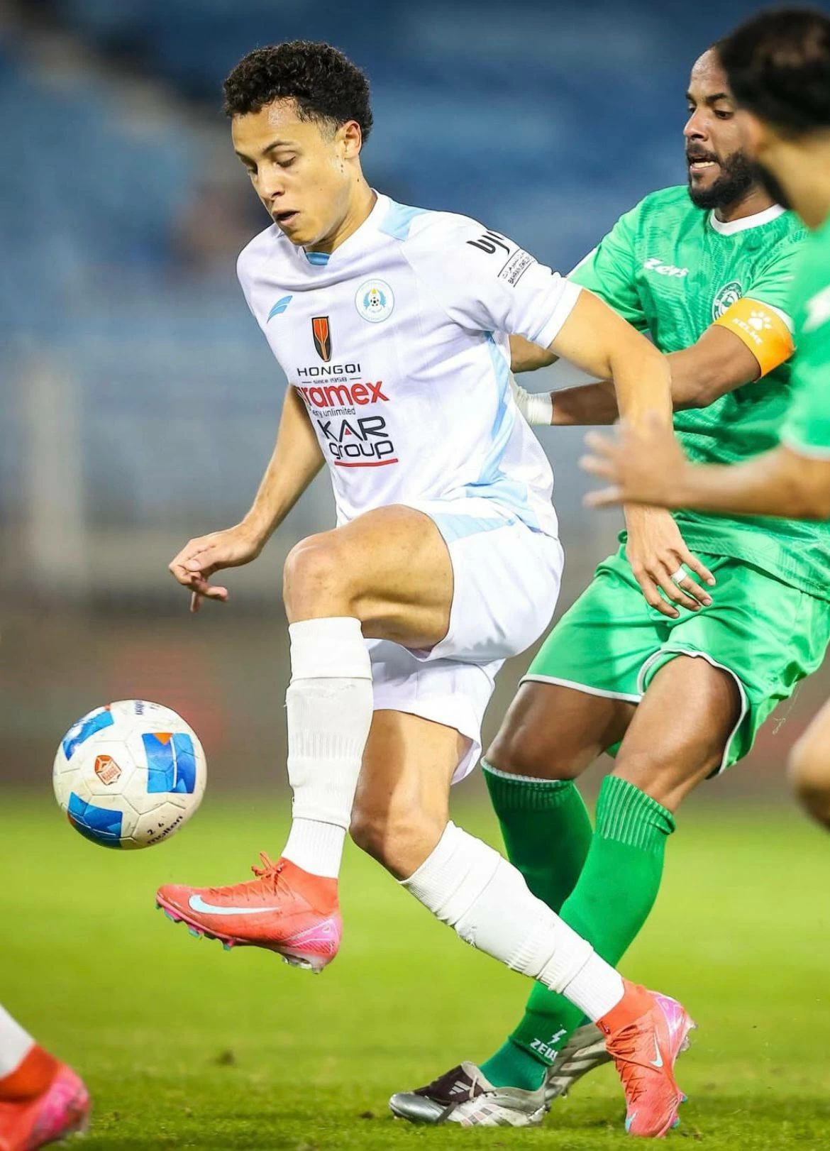 الرفاع ينتصر بصعوبة على البحرين بركلة جزاء في الوقت الإضافي 