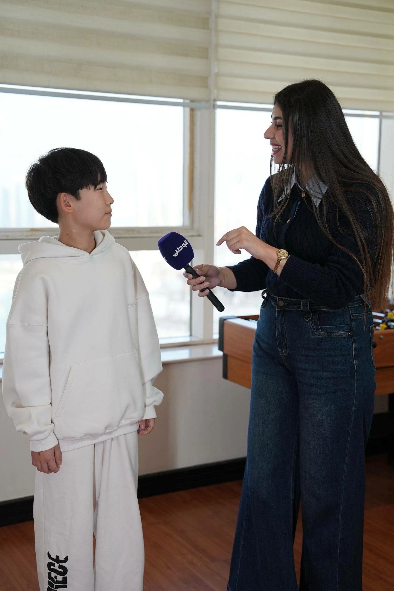 سونغ مين لي.. طالب كوري يتقن العربية في البحرين (فيديو)