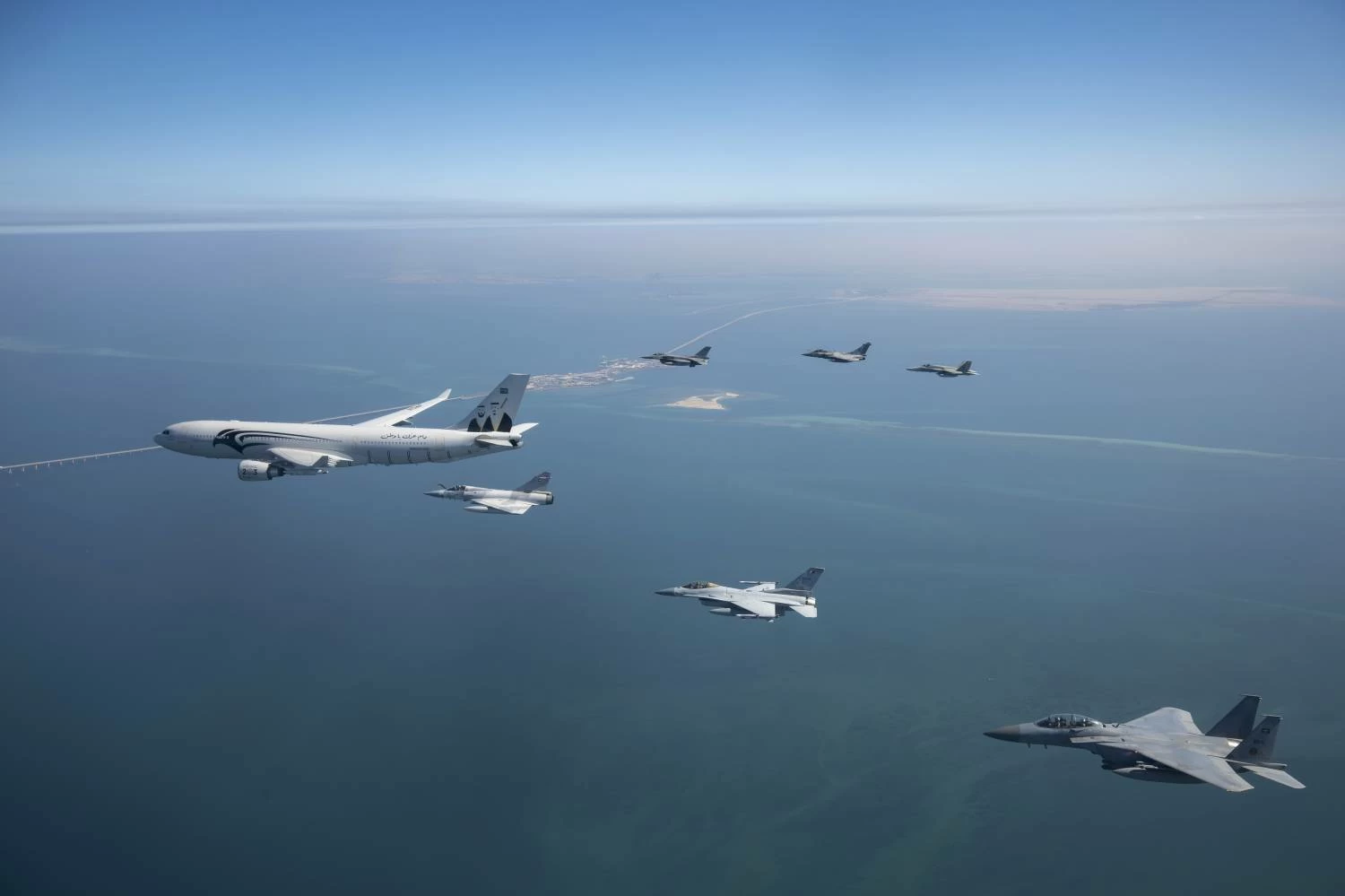 قوة دفاع البحرين تختتم مشاركة سلاح الجو الملكي في تمرين درع الخليج 2026