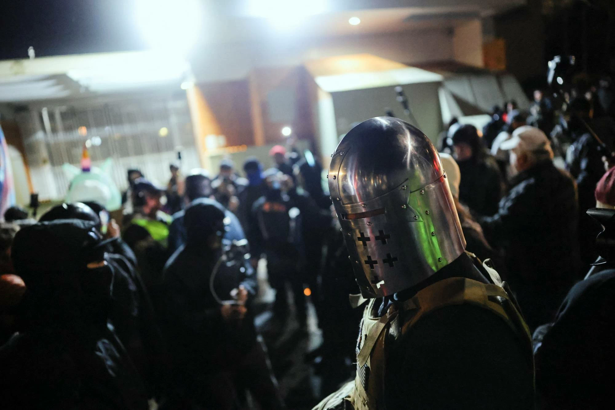 مظاهرات حاشدة في منيابوليس الأمريكية بعد مقتل امرأة