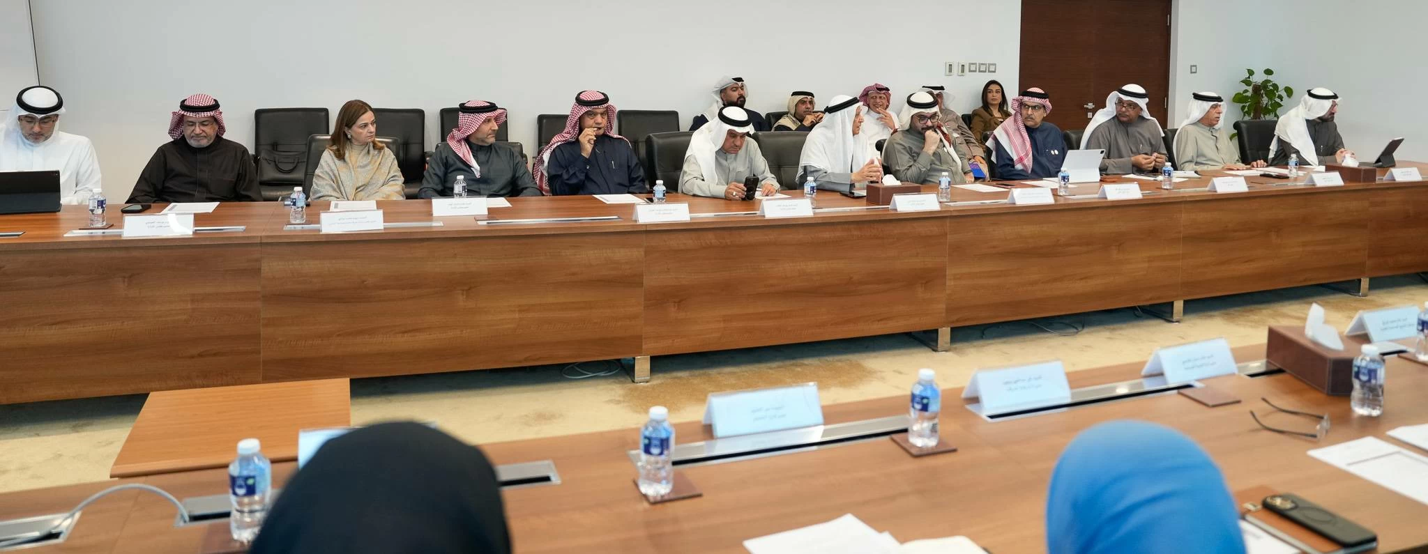 &laquo;الاقتصادية&raquo; بين &laquo;الصناعة والتجارة&raquo; و&laquo;الغرفة&raquo; وصناعة البحرين تعقد اجتماعها الـ49