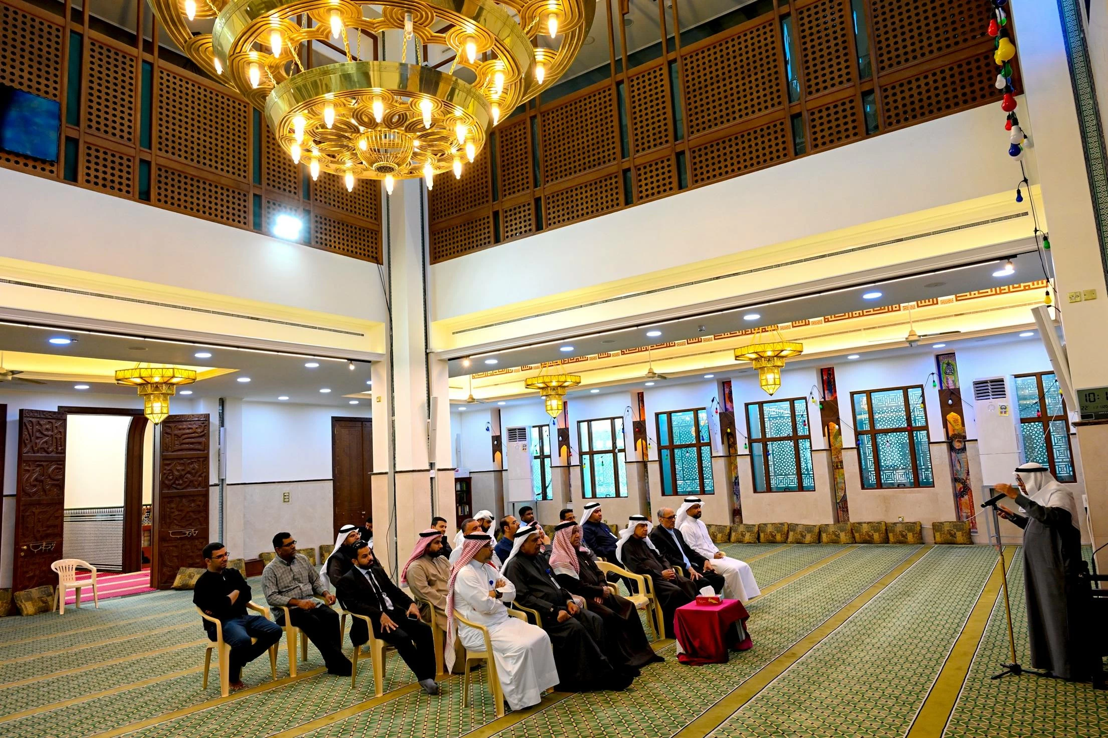 رئيس الأوقاف الجعفرية يزور مسجد مؤمن في المنامة بعد إنجاز مشروع الصيانة الشاملة