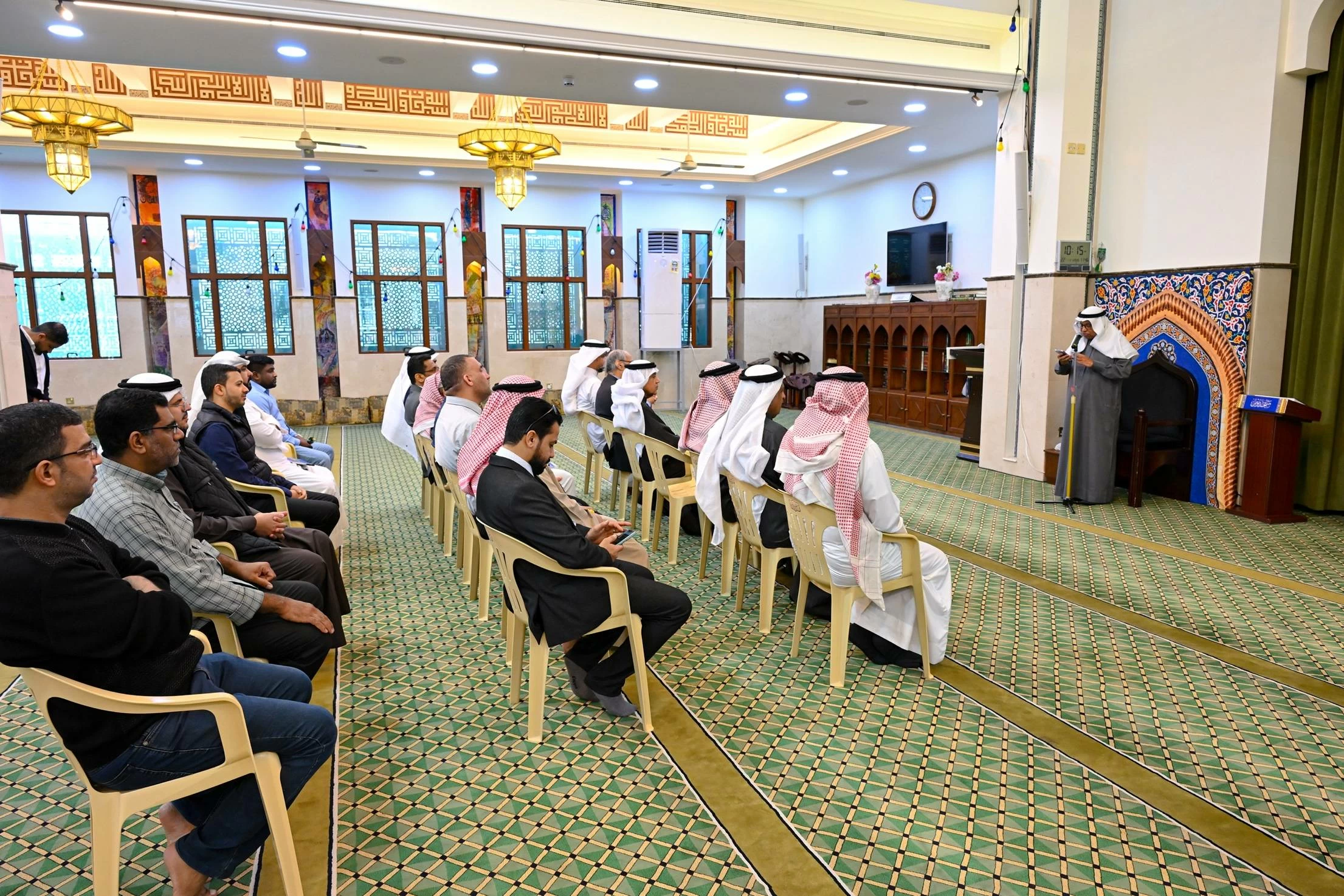 رئيس الأوقاف الجعفرية يزور مسجد مؤمن في المنامة بعد إنجاز مشروع الصيانة الشاملة