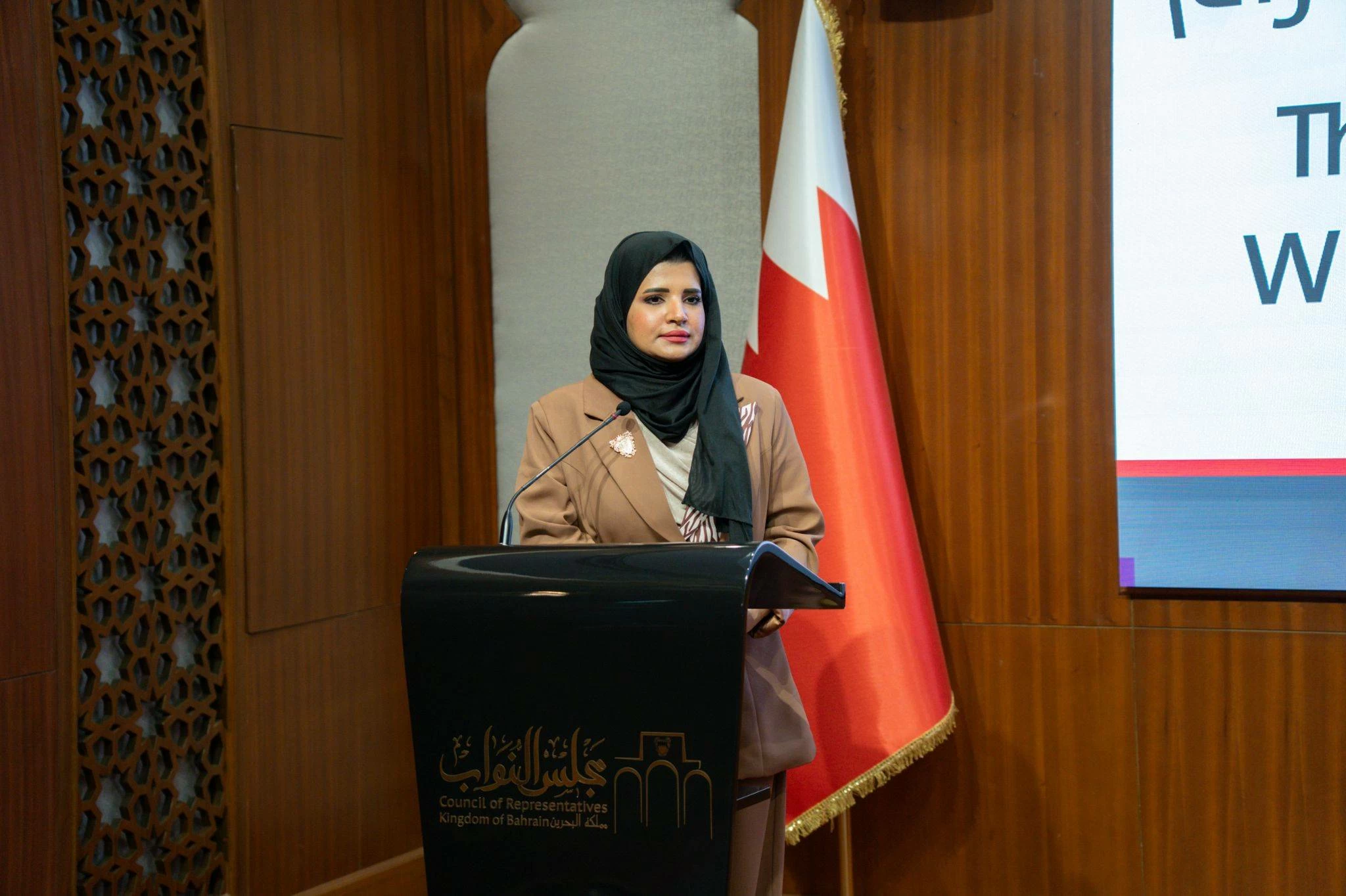 أمين عام الجمعية الوطنية الأذربيجاني يشيد بتجربة مجلس النواب الرائدة في شتى المجالات