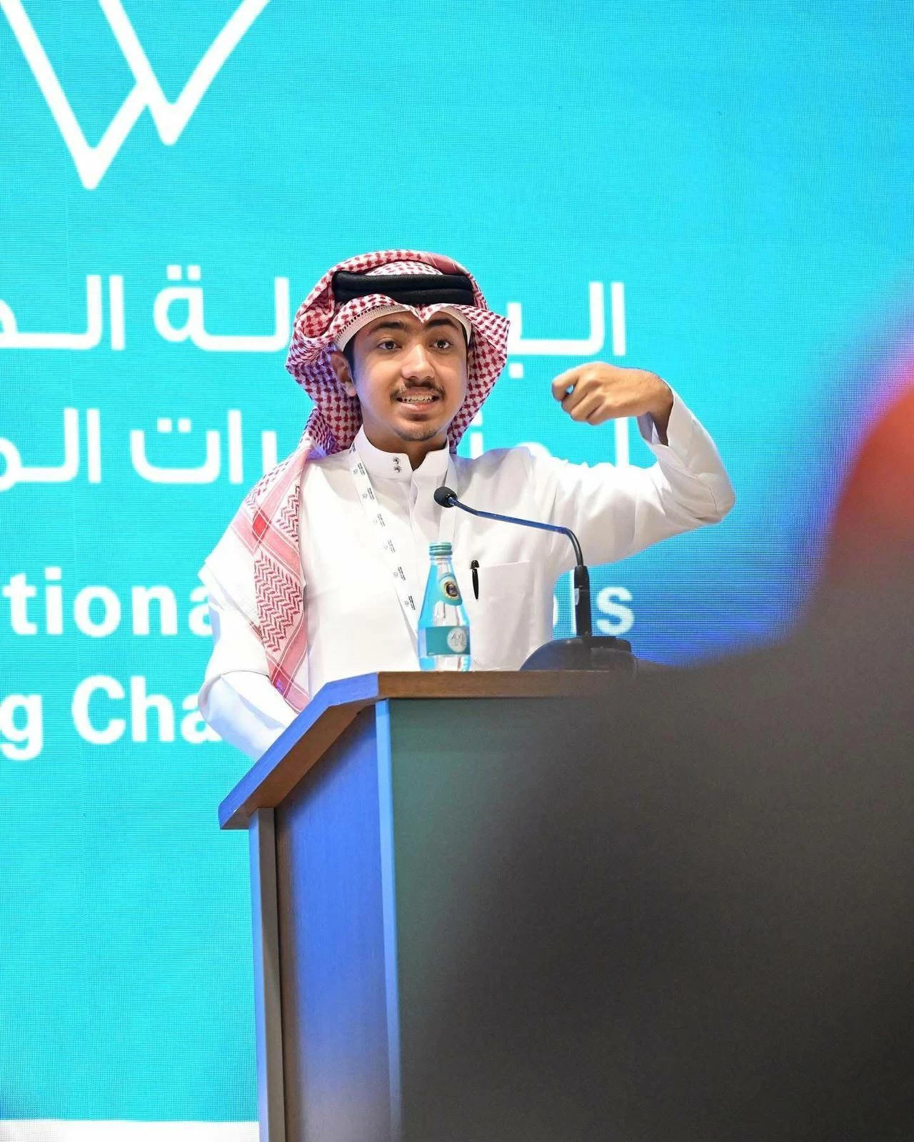 "مناظرات البحرين" يتوج بطلاً للبطولة الدولية السابعة للمناظرات باللغة العربية في قطر