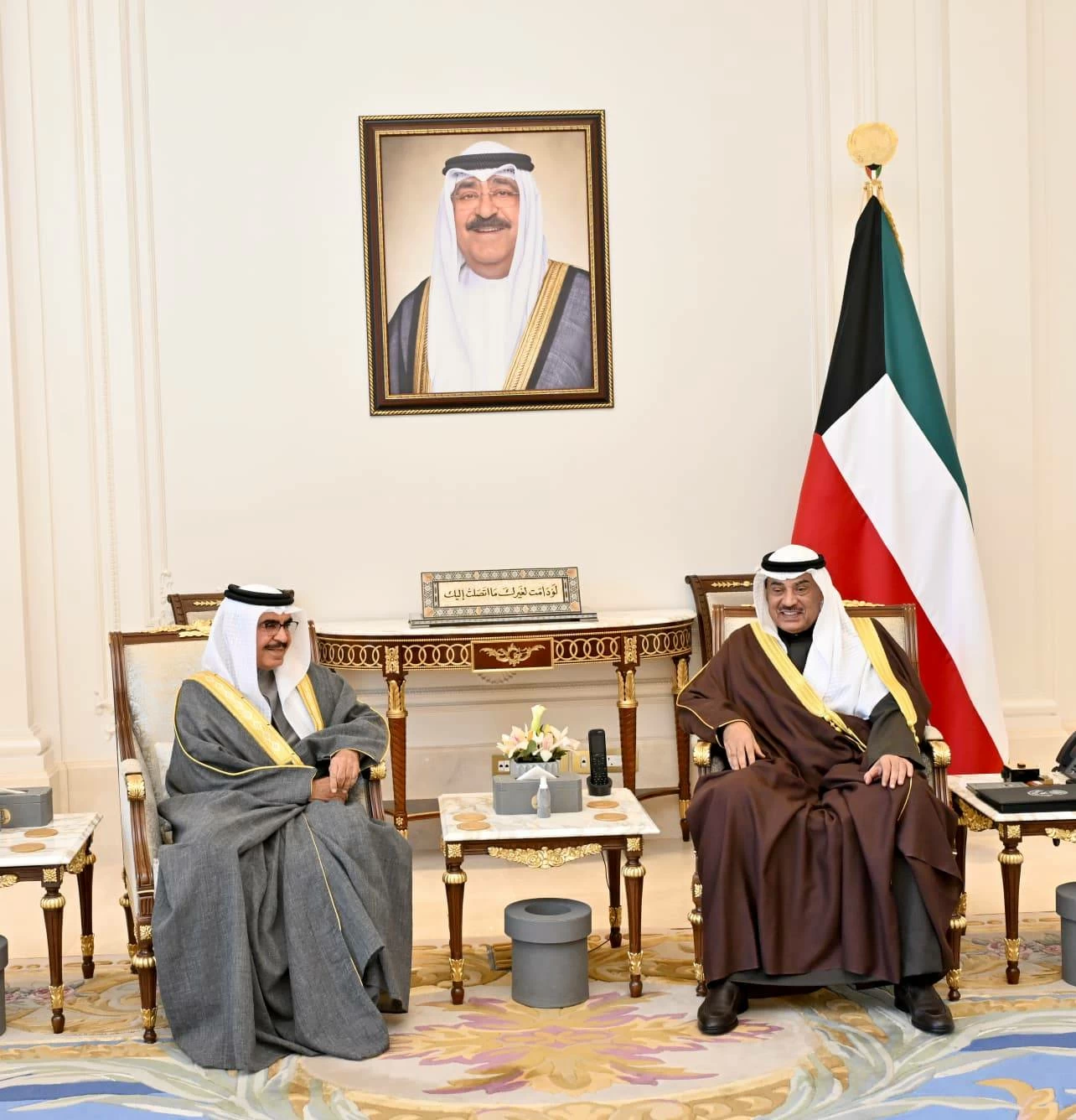أمير الكويت يستقبل وزير الداخلية في مستهل زيارة يقوم بها إلى الكويت