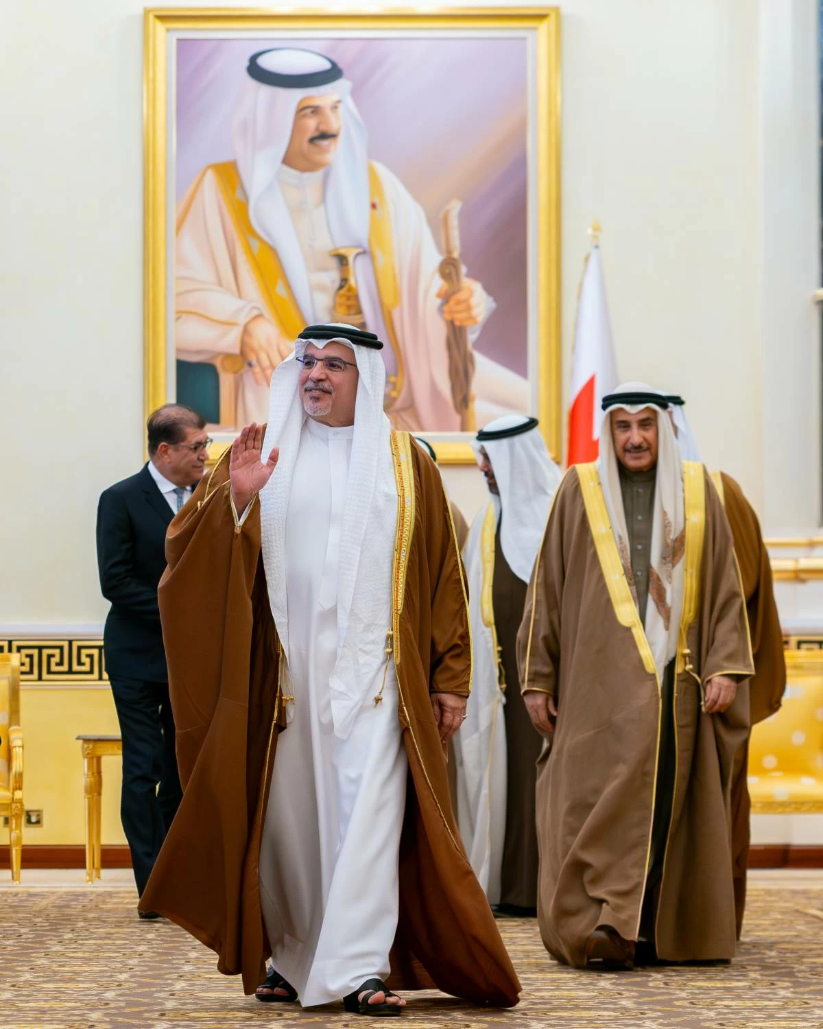 ولي العهد رئيس الوزراء يلتقي أكثر 100 شركة ومؤسسة توظيفاً للمواطنين