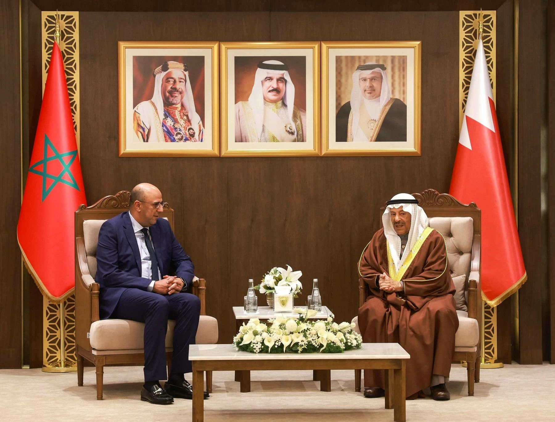 رئيس الشورى يعقد جلسة مباحثات رسمية مع رئيس مجلس المستشارين المغربي